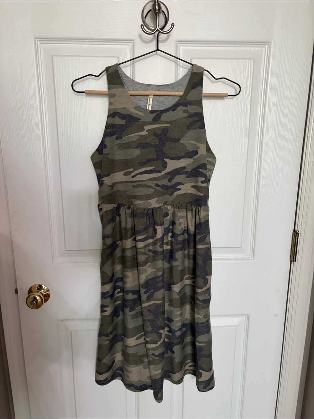 Beeson River Clothing Sleeveless Camo Midi Dress - Olive Green